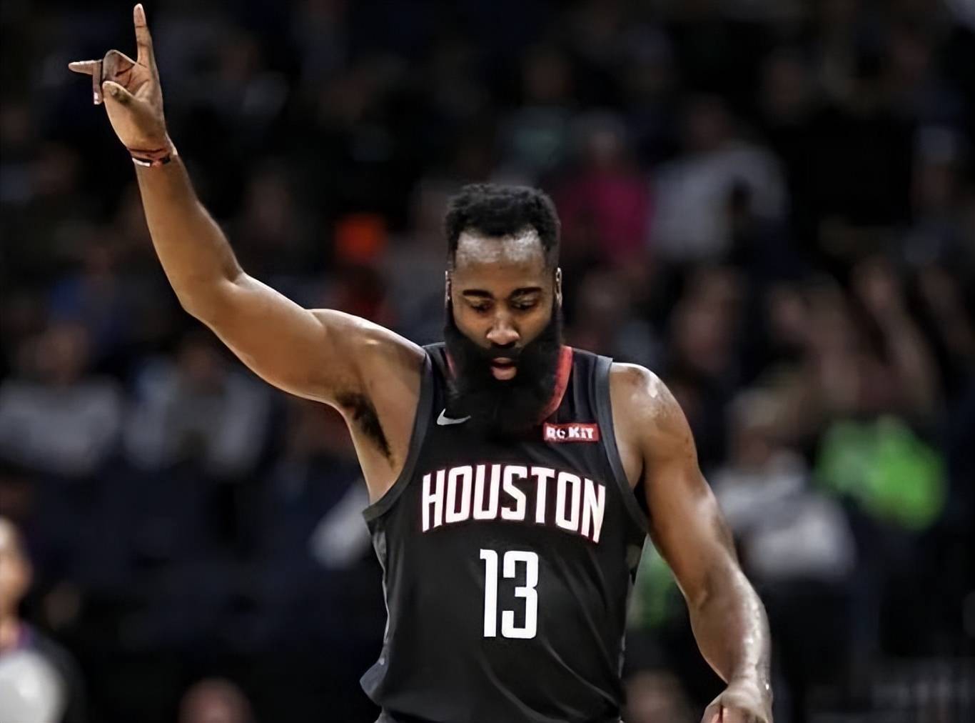 公牛篮板优势助力取胜（篮板优势成就公牛胜利）