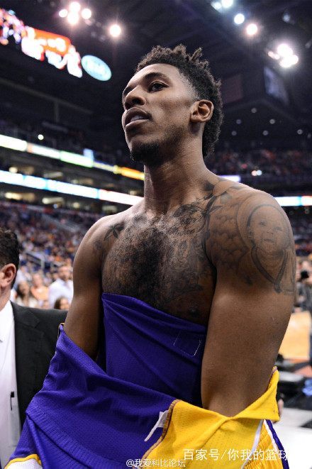 欧冠积分榜：阿森纳继续全胜领跑，拜仁3分之差位列第二（欧冠积分榜更新：阿森纳保持全胜领跑，拜仁以3分之差居第二）