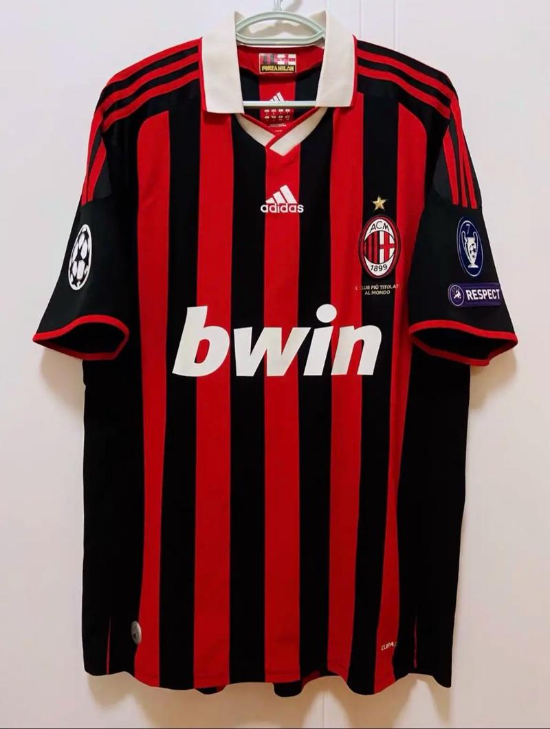 克亚尔：莱奥要变得更稳定，他能成为世界上最好的球员之一（克亚尔：莱奥若提升稳定性，有望跻身世界顶尖行列）