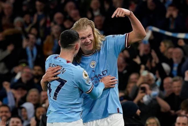 洛夫图斯-奇克：能赢利物浦并不容易，囧叔激活队内良性竞争（洛夫图斯-奇克谈球队：赢下利物浦不轻松，囧叔推动内部良性竞争）