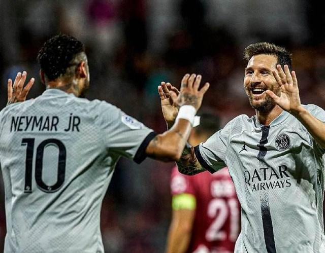 伊万：为自己所做的一切感到自豪，在足球领域留下了重要印记（伊万：为全部付出自豪，已在足坛留下深远影响）