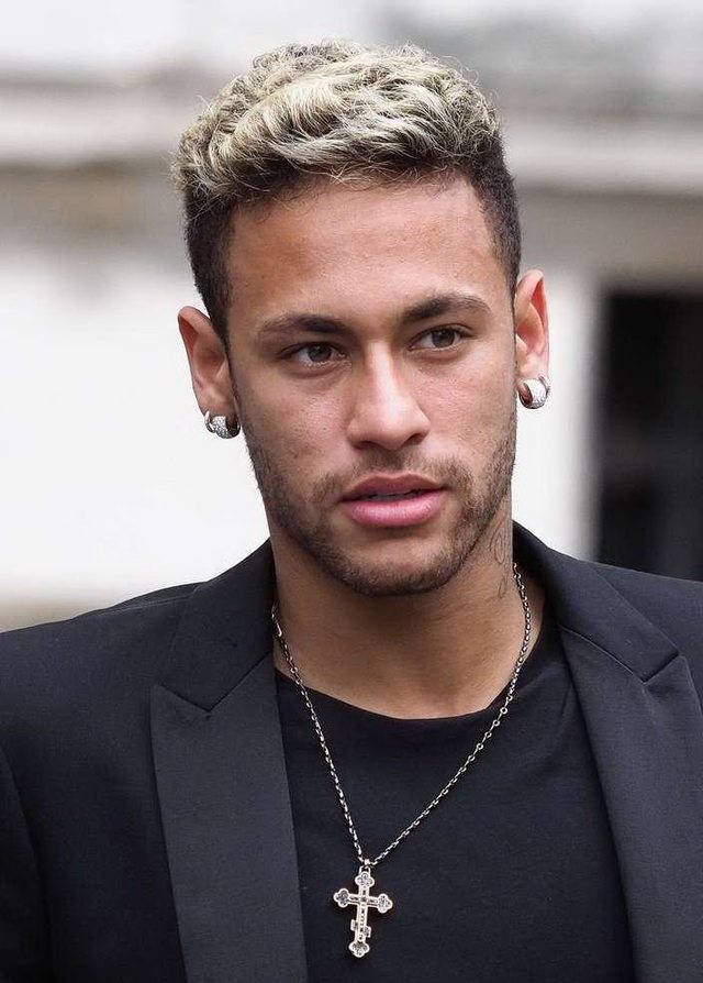 TF1节目：姆巴佩&德尚等人鼓励博格巴（TF1节目：姆巴佩与德尚等人为博格巴送上鼓励）