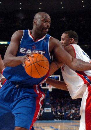 一束9秒83的光照亮少年的前行路（以9秒83之光，照亮少年前行之路）