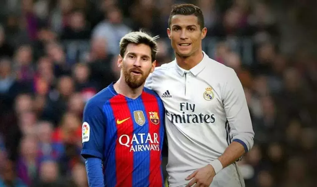 WTT年终总决赛：“莎头”3-2险胜中国香港组合晋级（WTT年终总决赛：“莎头”五局鏖战3-2险胜中国香港组合，惊险晋级）