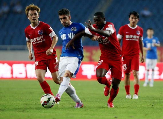 参观诺坎普，梅西：我回到了我怀念的地方，希望有一天能回来（参访诺坎普，梅西感慨回到牵挂之地，盼有朝一日重返）