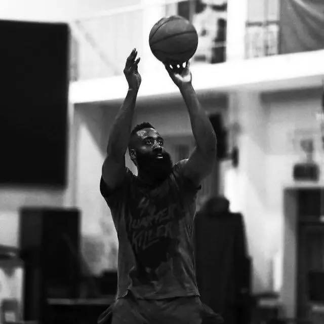 马里主帅：准备工作并不理想，但我对我们团队充满信心（马里主帅：备战欠佳，我仍对球队充满信心）