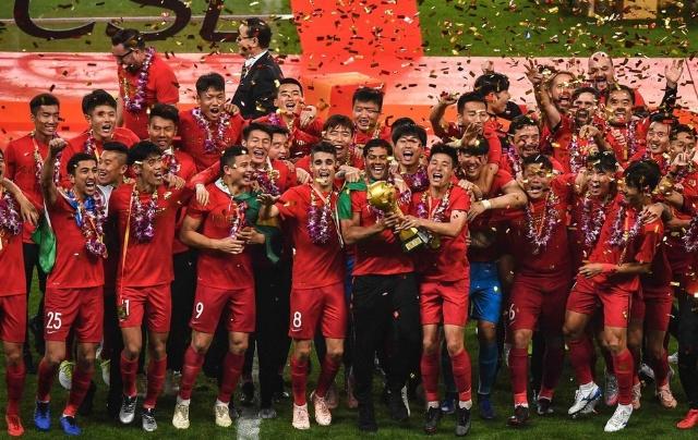 足球中超球队超级外援状态火爆，8场10球（中超队外援火力全开，8场斩获10球）