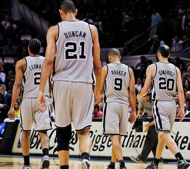 足球欧冠官方公布本赛季最佳阵容候选（欧冠官方发布本赛季最佳阵容候选名单）