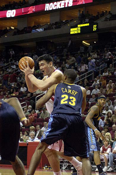 重磅！皇马遭遇重创！阿诺德伤缺两月将错过15场比赛，欧冠生死战告急（噩耗！皇马遭遇重击：阿诺德伤停两月恐缺15战，欧冠生死战告急）