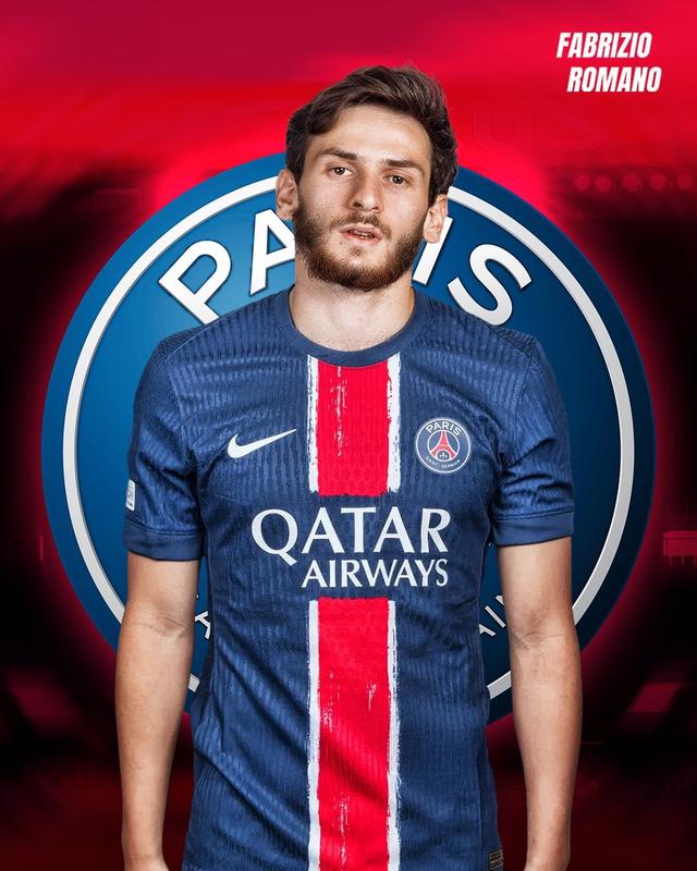 摧枯拉朽！迪亚洛强攻顶翻防守 上篮命中打停天津（强势碾压！迪亚洛硬突顶翻防线 上篮命中逼停天津）