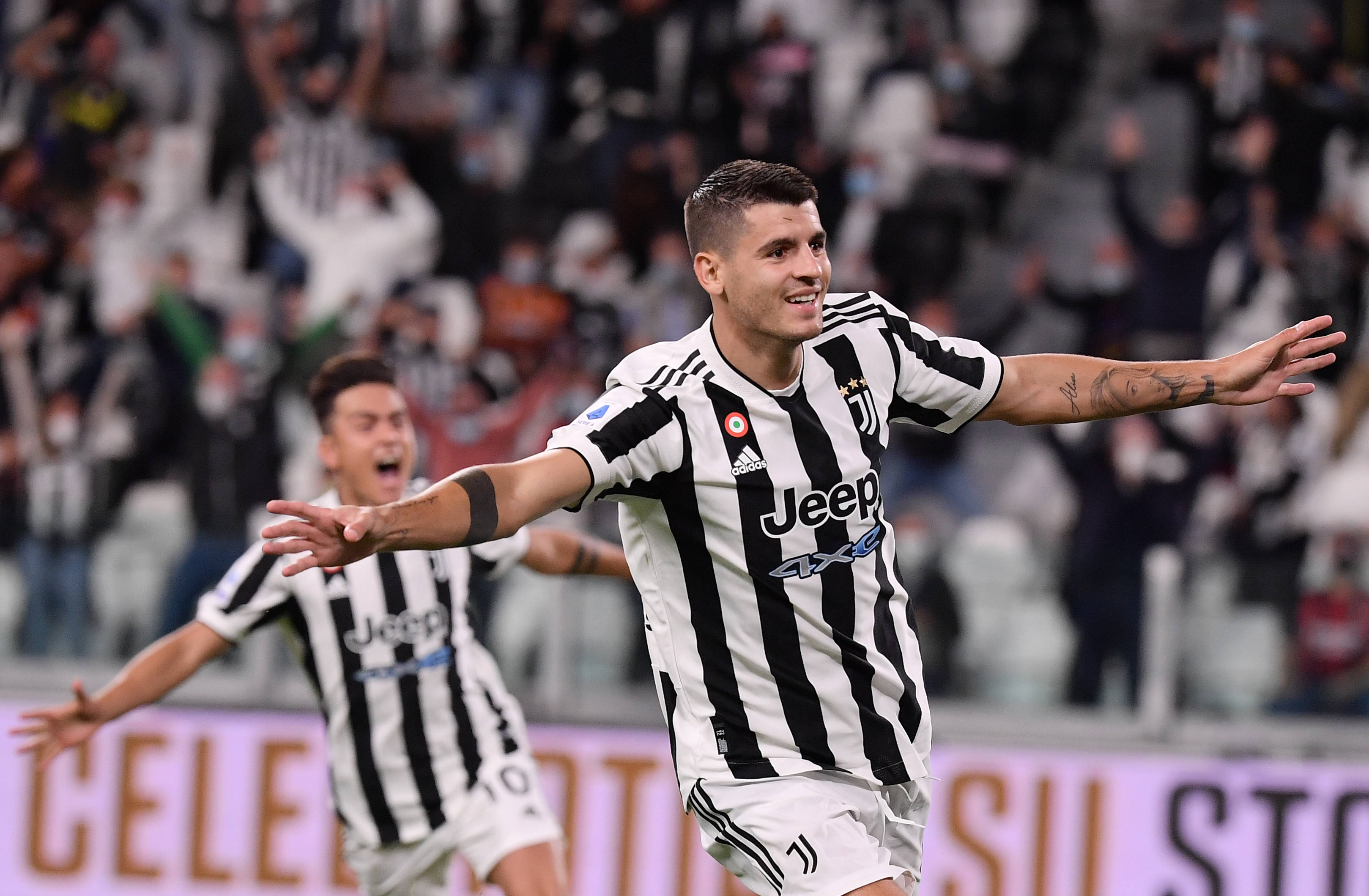 杜兰特关键补篮赢下比赛（杜兰特关键补篮助队取胜）