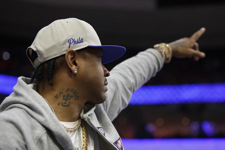 邓加：维尼修斯是足球层面的领袖，而非更衣室领袖（邓加：维尼修斯是场上领袖，但不是更衣室领袖）